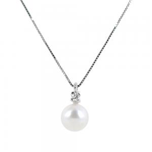 Collana con ciondolo perla Giapponese 6.50 mm e diamante