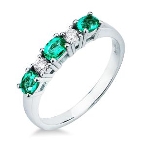 Anello con trilogy di Smeraldi e Diamanti alternati