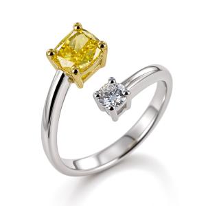 Anello contrarie con Diamante Fancy Vivid Giallo Cushion e Diamante
