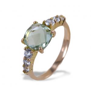 Anello in oro con quarzo centrale cushion e zirconi sul gambo  - gallery