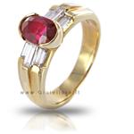 Two colors gold ring with ruby and diamonds baguette cut - gallery