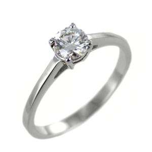 Anello Solitario con diamante in oro e diamanti ct. 0.50 G VVS