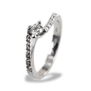 Anello solitario con diamanti sul gambo Valentine 0.30 ct - gallery