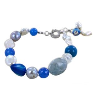 Bracciale in argento con perle barocche e agata blu