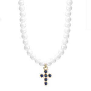 Collana filo di perle con Croce in argento dorato e zirconi blu