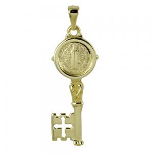 Ciondolo Croce di San Benedetto in oro giallo chiave con medaglia