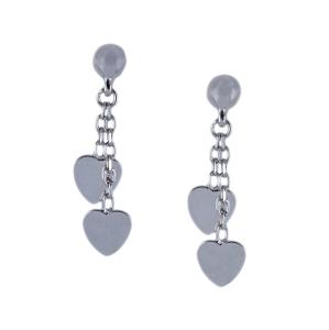 Orecchini con pendente a forma di cuore in oro bianco 