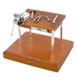 Mechanic table in precious wood and silver - gallery