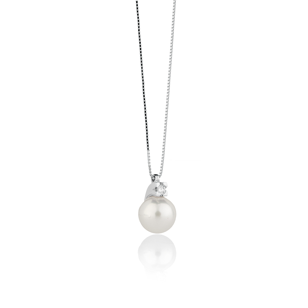 Collana con Perla Akoya 8 - 8,5 e Diamante