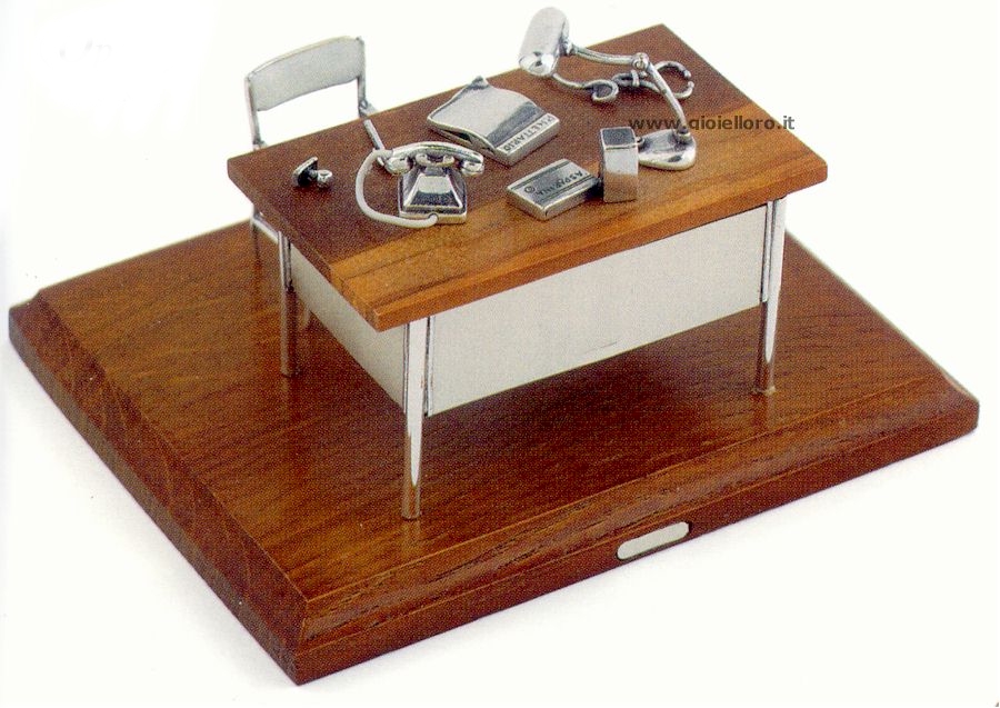 Doctor's desk in precious wood and 925/000 silver plate 
