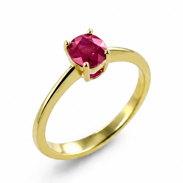 Anello con Rubino in oro giallo