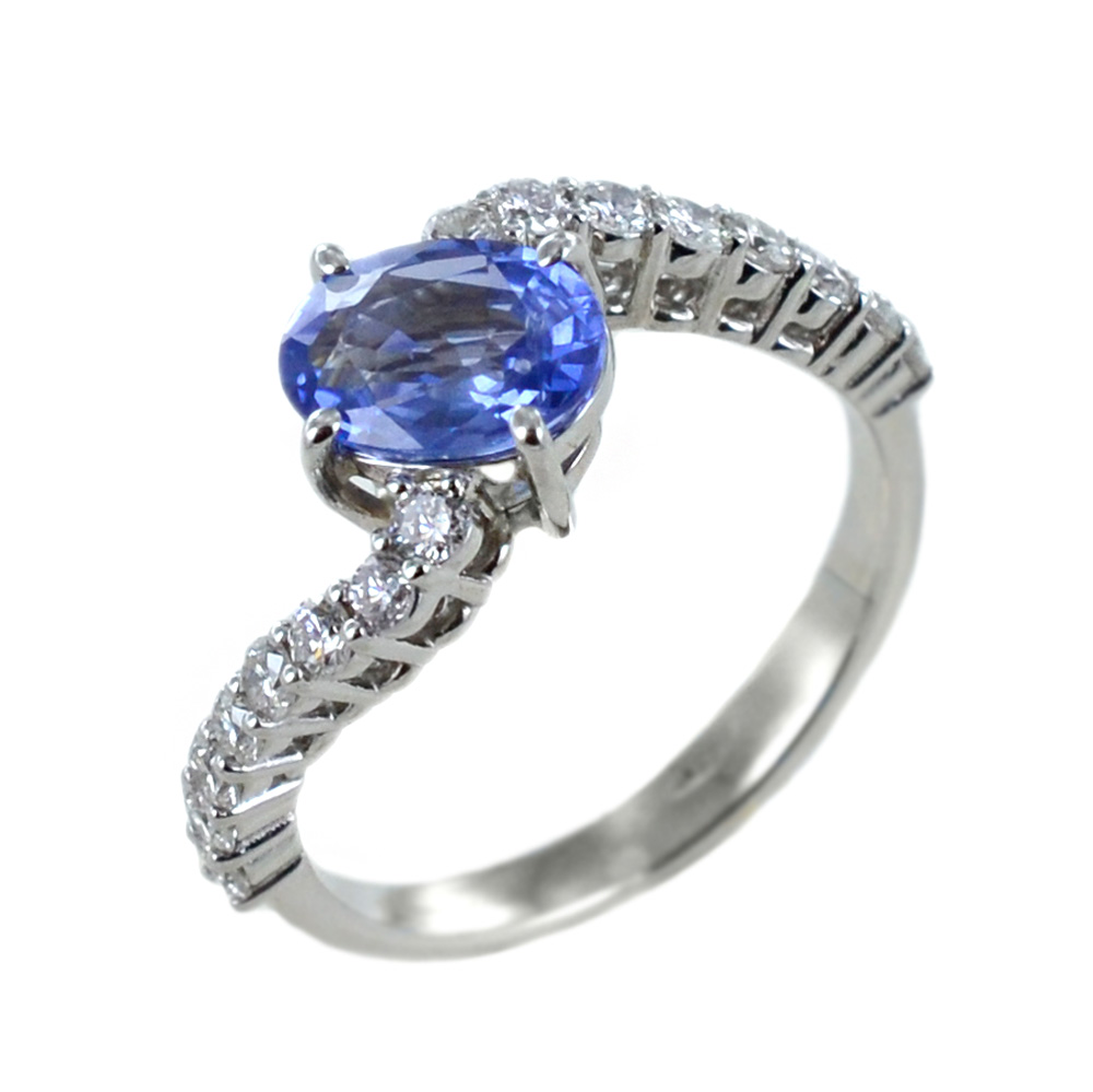 Anello con Zaffiro e diamanti sul gambo