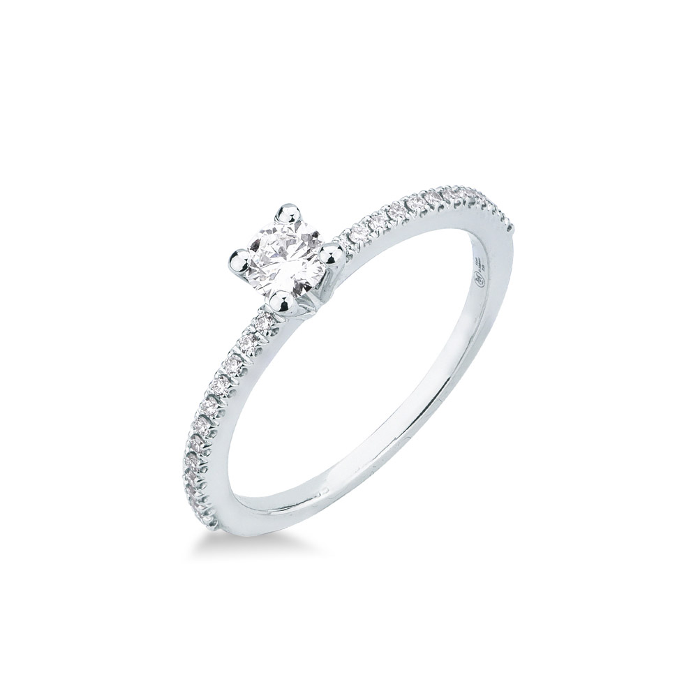 Anello Solitario in oro bianco con diamante ct 0.29 G VS