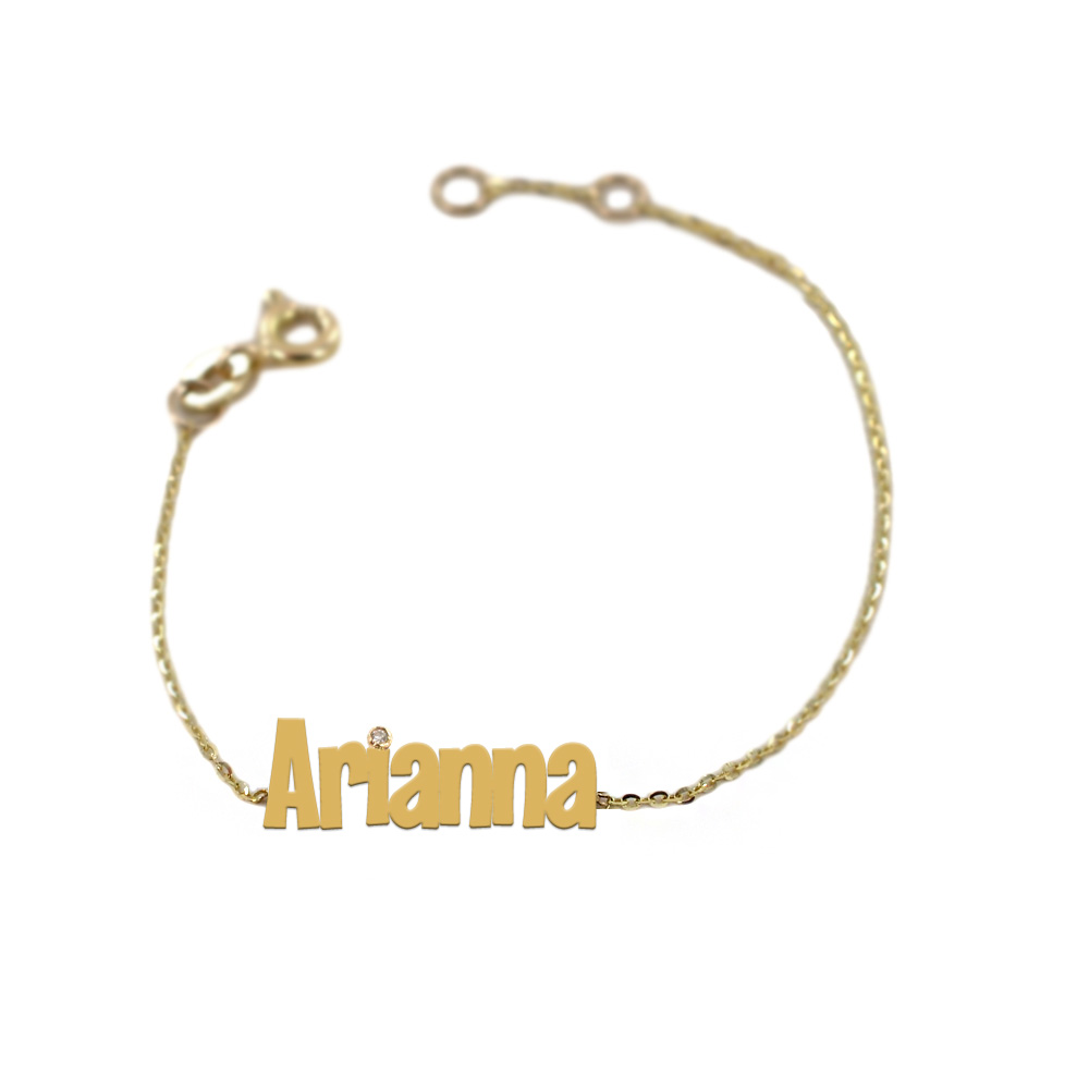 Bracciale da bambino personalizzato con nome in oro giallo e diamante