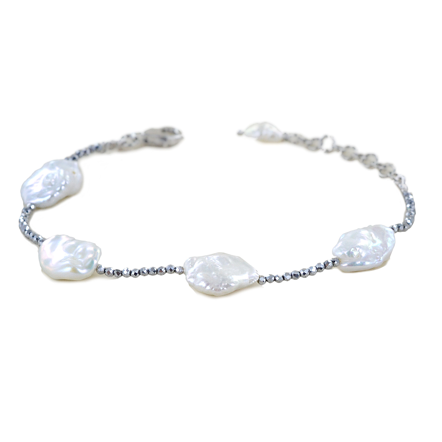 Bracciale in argento con perle barocche 