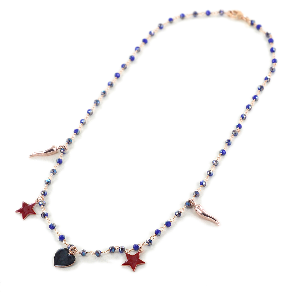 Collana con pietre viola boreale sfaccettate e ciondoli cuore stella corno