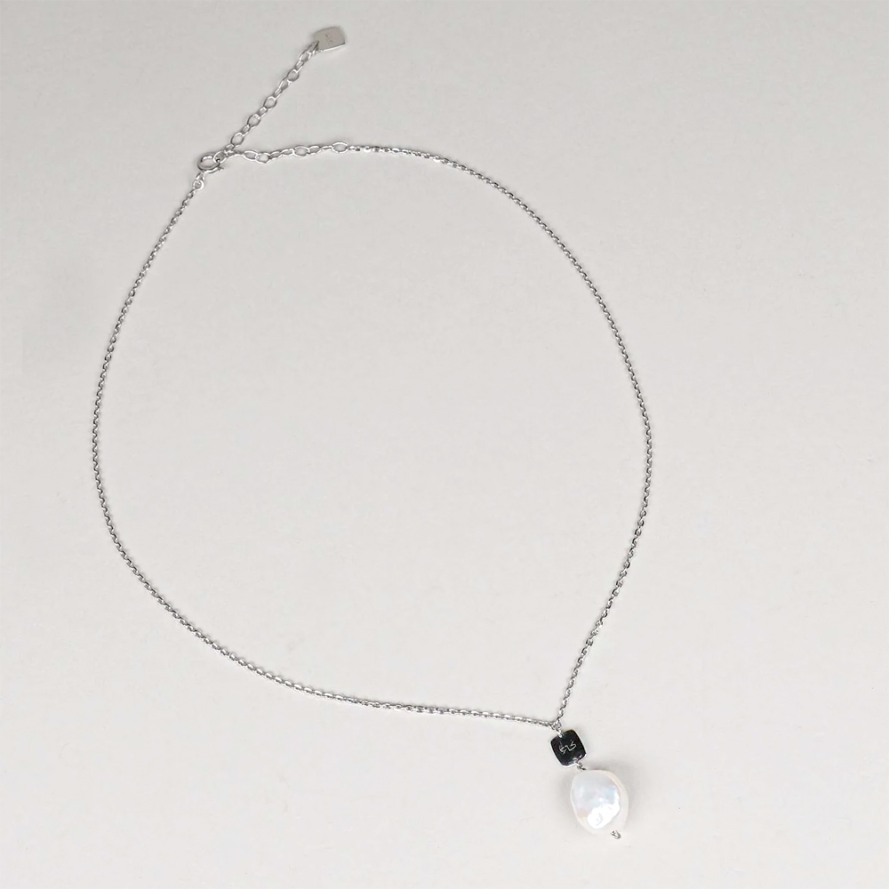 Collana Rebecca in argento con perla pendete SR1KBP02