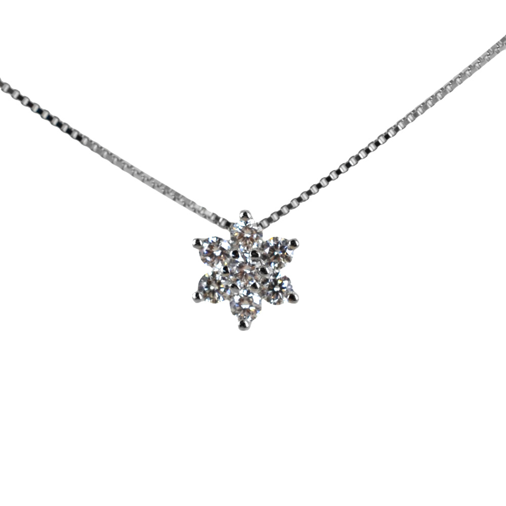 Collana Stella di Diamanti collezione Yamir stella media