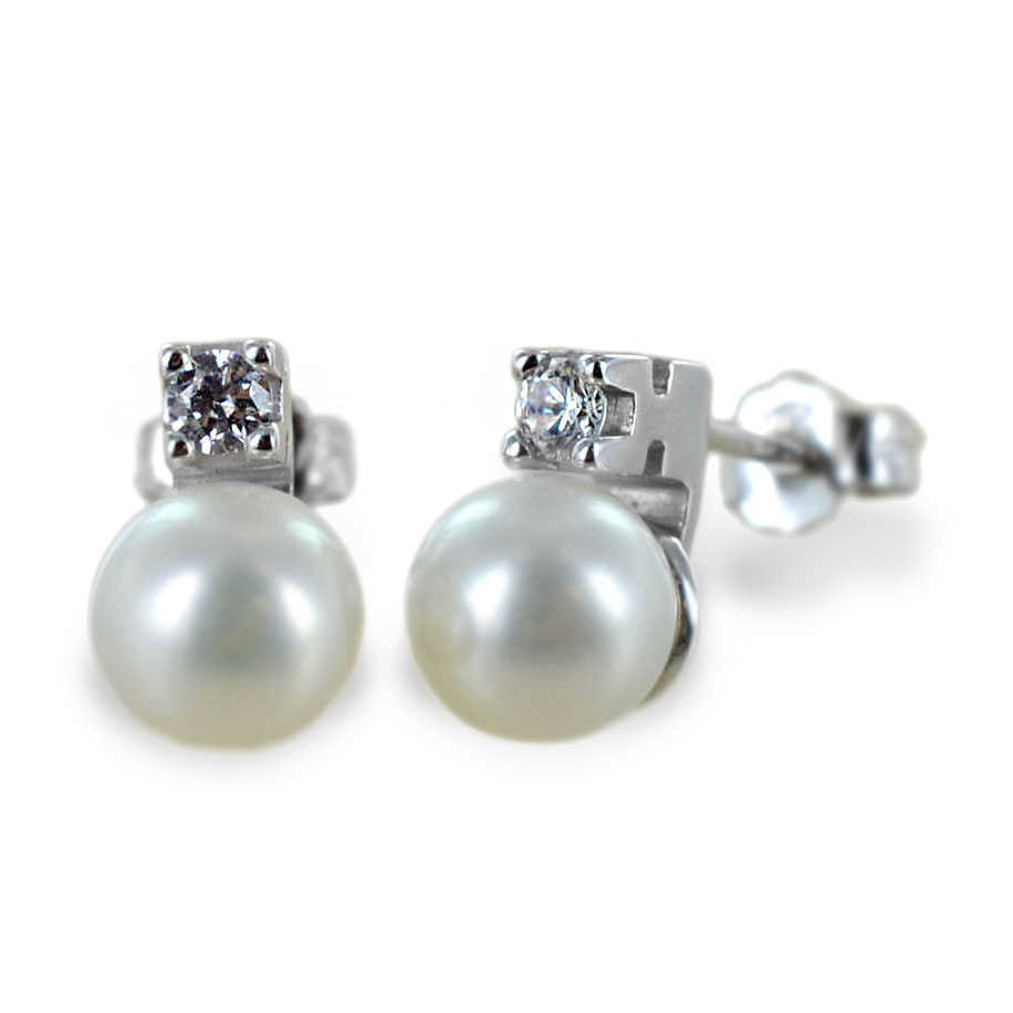 Orecchini classici con perle e zirconi