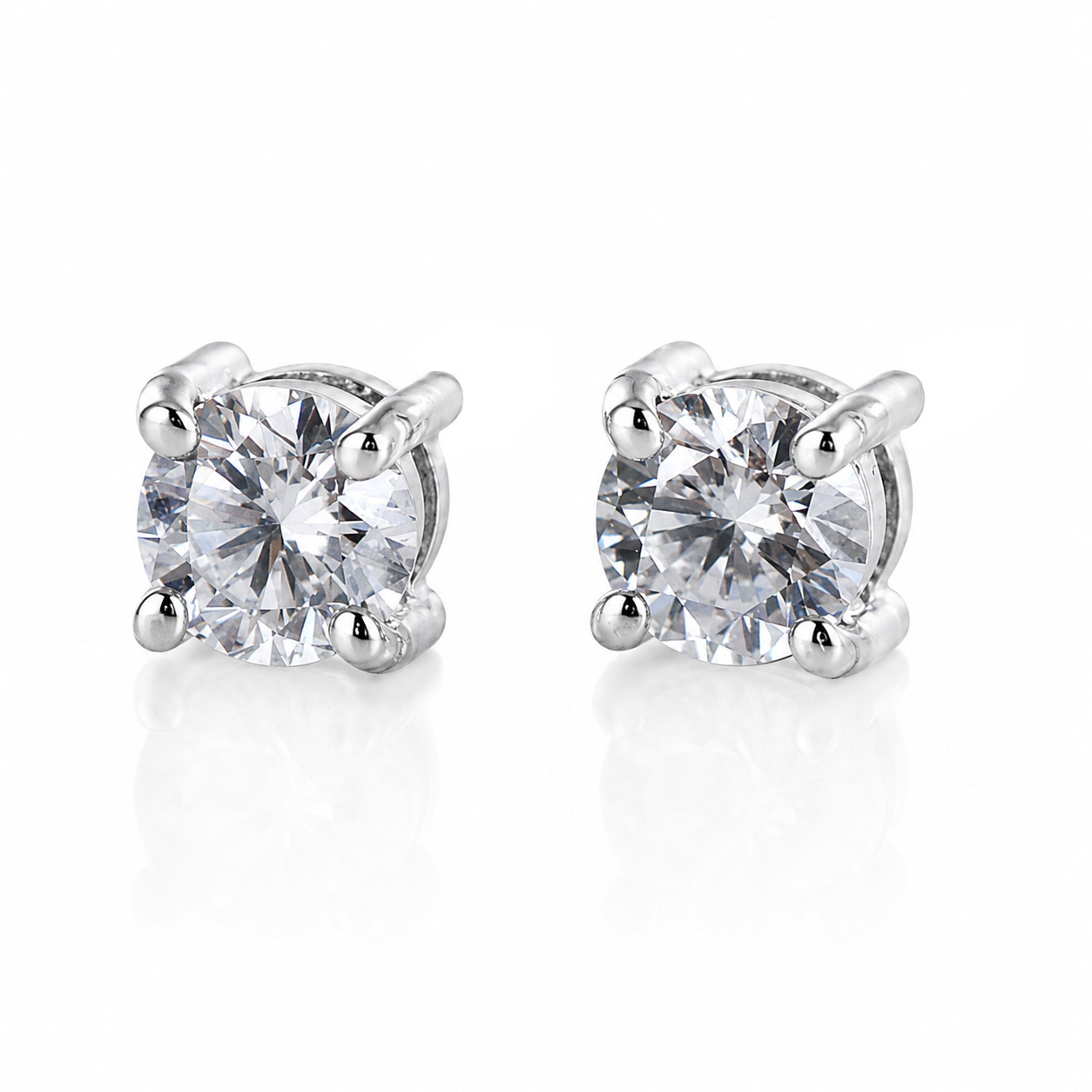 Orecchini punto luce medi con diamanti Lab Grown carati 0.34 F 