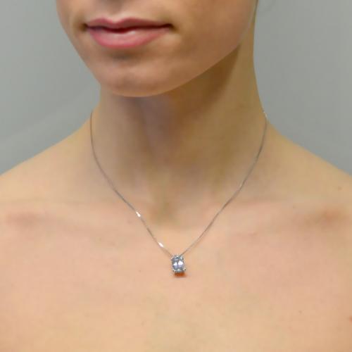 Collana con Ciondolo Acquamarina ct 1.00 e Diamante collezione Ingrid
