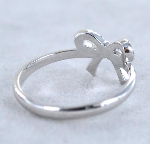 Anello a forma di Fiocco in oro e diamanti Gioielloro La tua gioielleria