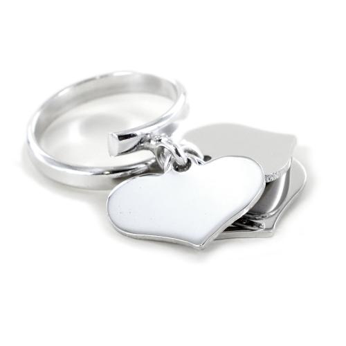 Anello con ciondolo lettera new arrivals