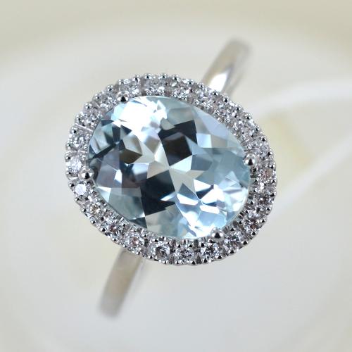 Anello con shop acquamarina grande