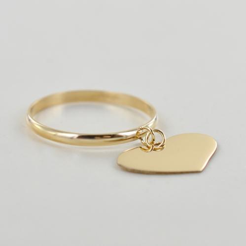 Anello In Oro Giallo Con Cuore In Zirconia Blu