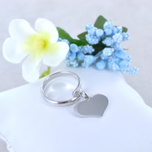 Anello mai contro cuore hot sale