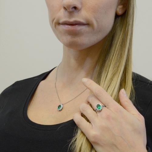 Anello con zircone clearance verde
