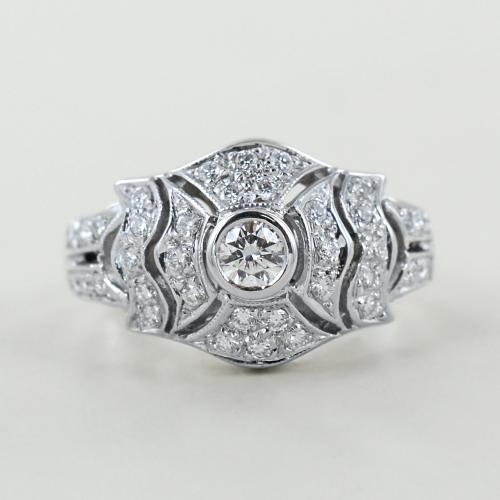 Anello Liberty in oro e diamanti anello fantasia diamanti a pave Gioielloro