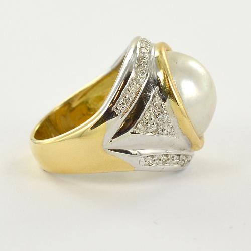 Anello in oro giallo e bianco con perla Mabe e diamanti Gioielloro La tu
