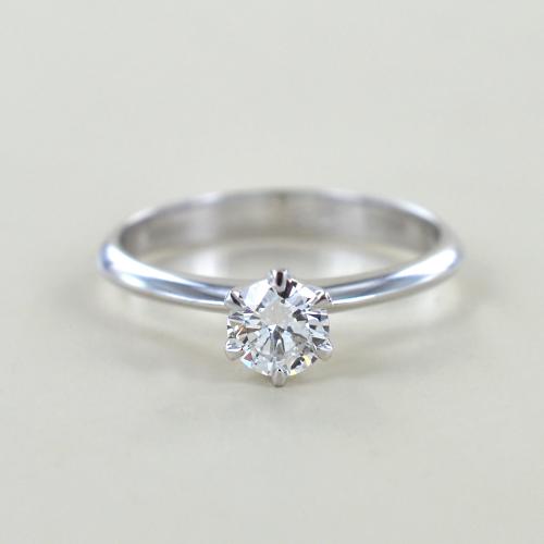 Anello hotsell mezzo carato