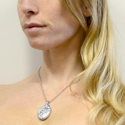 Pendente ciondolo medaglia ovale Argento sterling con collana 46cm