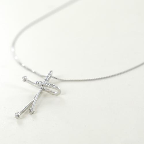 Gioielli semplici con croce bling alla moda Collana con ciondolo croce placcata in oro bianco 18 carati con zirconi cubici ghiacciati per uomo donna  36