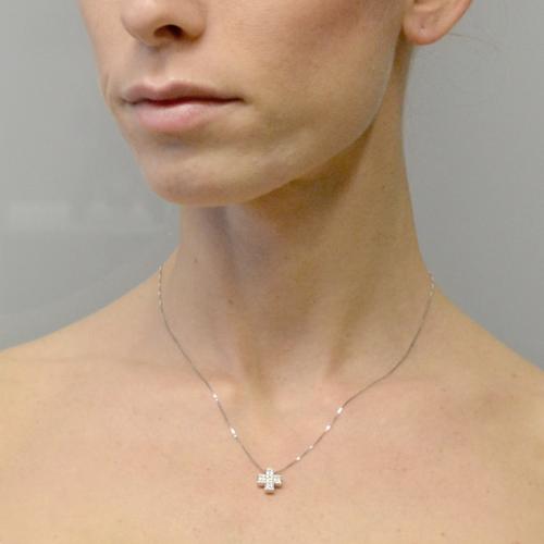 CIONDOLO CROCEIN ORO BIANCO 18 KT C COLLANA IN OMAGGIO