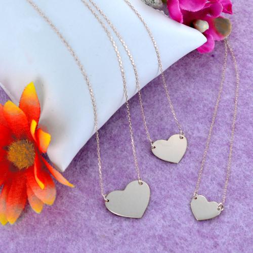 Collana con ciondolo cuore a lastra in oro bianco cuore medio