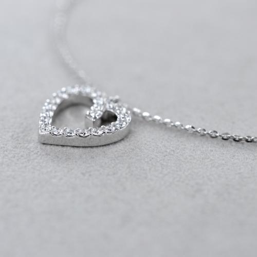 Collana a mezzo on sale cuore