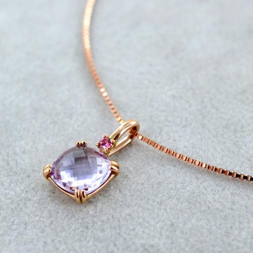 Collana con ciondolo quarzo quadrato sfaccettato lilla e zircone | .i