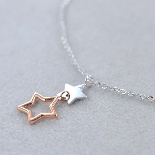 collana con stella ebraica in oro