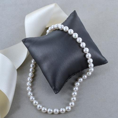 Pearls & Colors Collana Di Perle D'Acqua Dolce Naturali Bianche AAA+ - Oro Bianco, Lunghezza 42 Cm