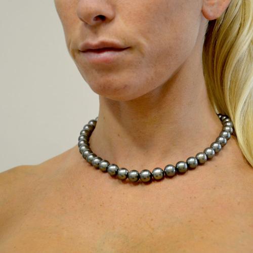 Collana in onice e perle | Bijoux elegante | Hobby e Creatività