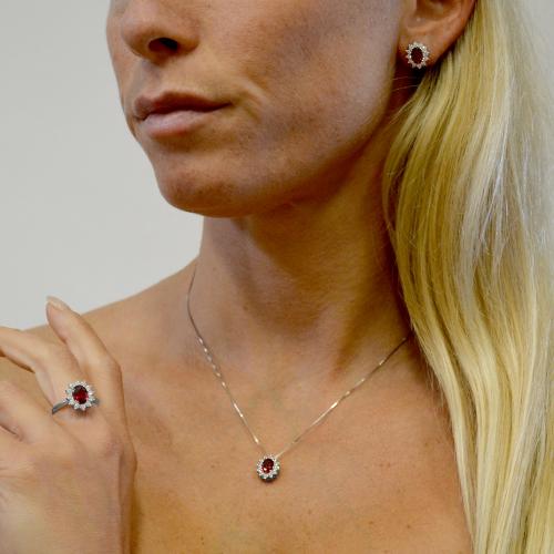 COLLANA IN ARGENTO Sterling 925 Con Rubino A Pera 7x5mm E Gemma Di