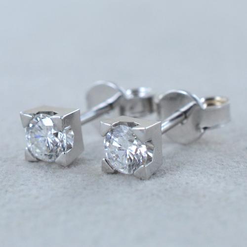 Orecchini punto luce grandi con diamanti 0.50 carati