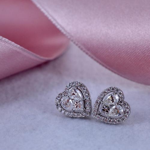 Orecchini Salvini Cuore collezione Magia in oro bianco e diamanti 1.25 ct Gio