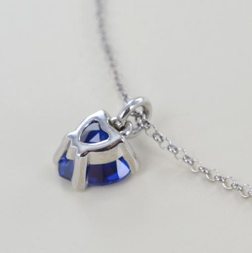 Orecchini con cuore pendente blu Mabina 563802