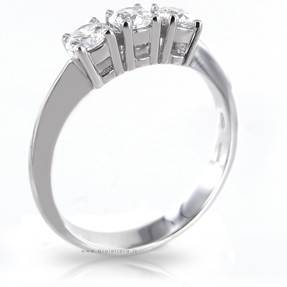 Anello Trilogy in oro e Diamanti per carati 0.60 colore F Gioielloro Anello Trilogy in oro e Diamanti per carati 0.60 colore F Gioielloro