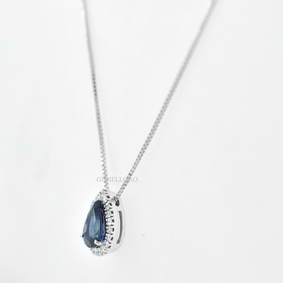 Collana con Acquamarina Goccia e Diamanti in Oro bianco | Gioielli