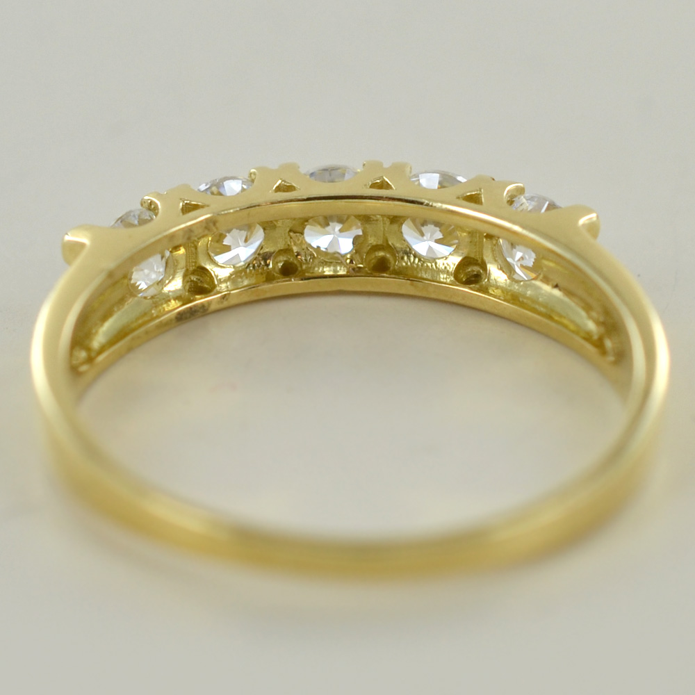 Anello riviera grande con zirconi in oro giallo | - La